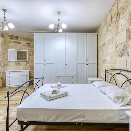 The Blue Village By 360 Estates Żejtun