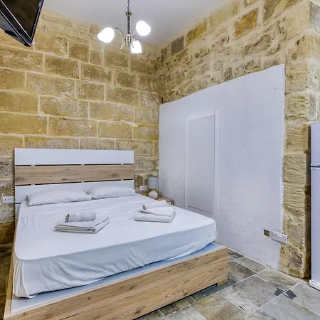 The Blue Village By 360 Estates Apartmán *