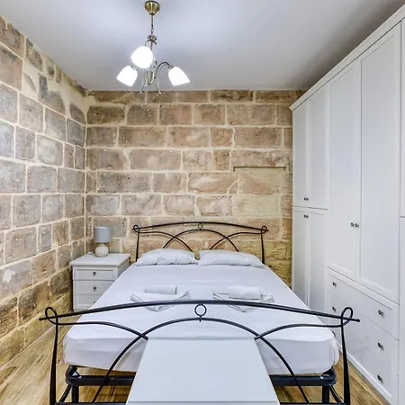 Apartment The Blue Village By 360 Estates *