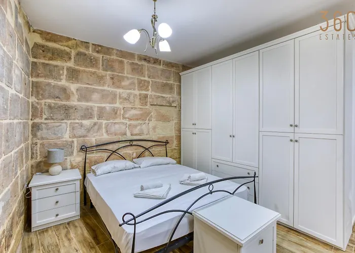 The Blue Village By 360 Estates *